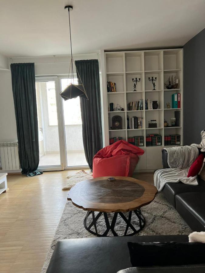 Modern Apartment In Szkopje Kültér fotó